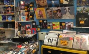 Live music lessons near you Venice vintage CD record stores